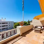 Spectacular Penthouse Puente Apartment *