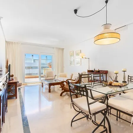 Spectacular Penthouse Puente Apartamento *